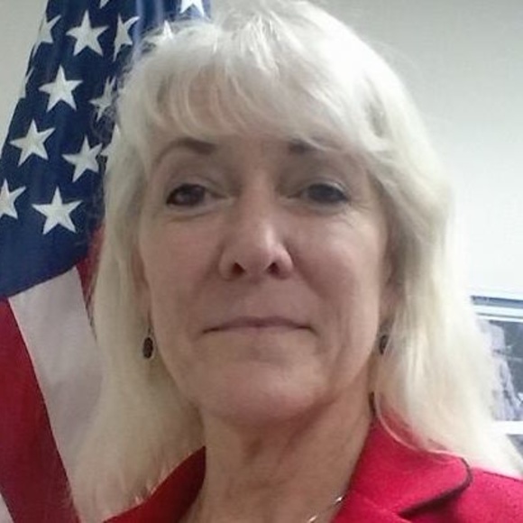 Meet your Posher, Teresa - Picture 1 of 1